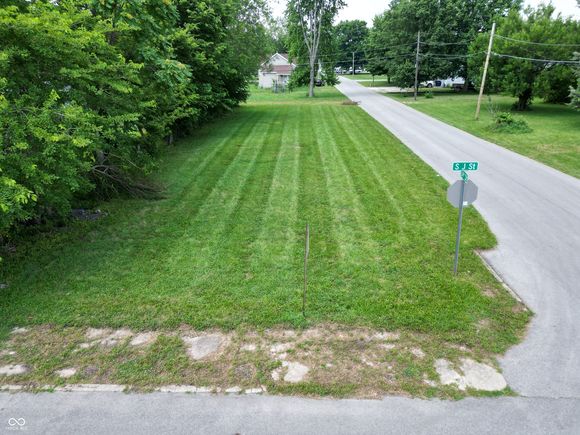 2316 S J Street Elwood, IN Plot of land Active - Photo 1 of 3. Opens carousel modal