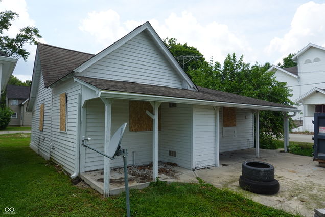 241 N Alfonte Street