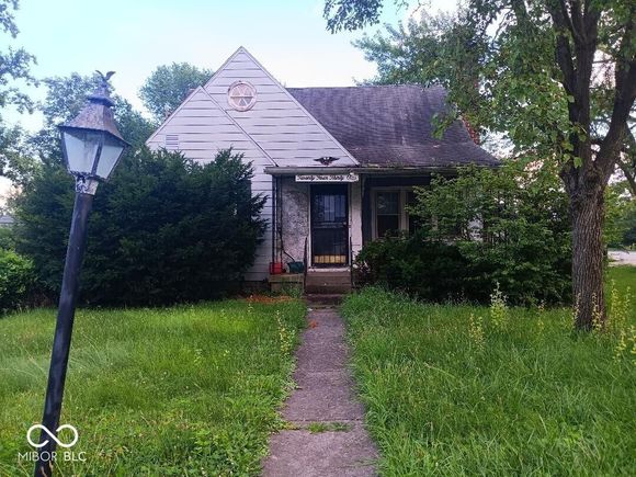 2431 Highland Avenue