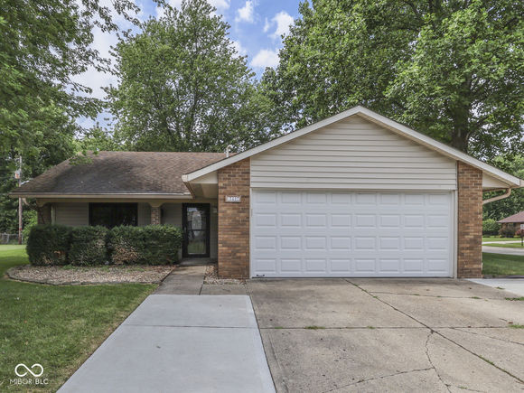 40 Village Road Bargersville, IN House Active - Photo 1 of 38. Opens carousel modal