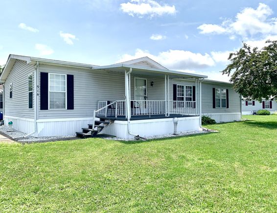 514 Welcome Way