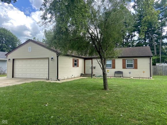 3519 25th Street Columbus, IN House Active - Photo 1 of 23. Opens carousel modal