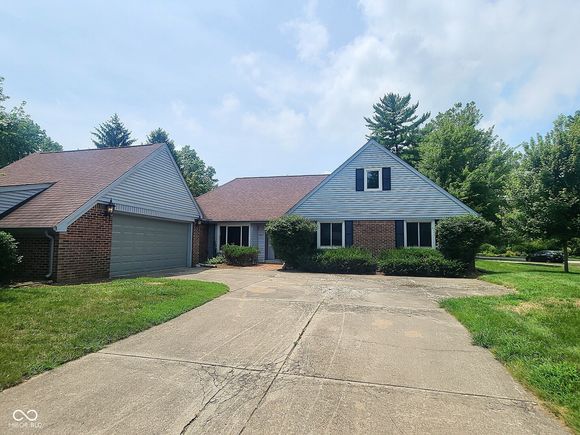 3632 Mockingbird Drive Columbus, IN House Active - Photo 1 of 24. Opens carousel modal