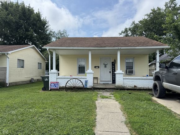 207 W 4th Street