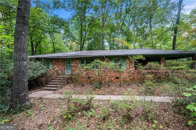 3490 Pinetree Drive SE Smyrna, GA House Sold - Photo 1 of 1. Opens carousel modal