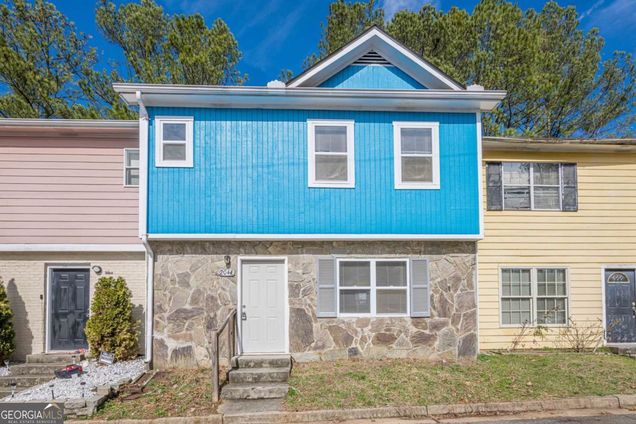 2044 Lenoa Lane Austell, GA Townhouse Sold - Photo 1 of 1. Opens carousel modal
