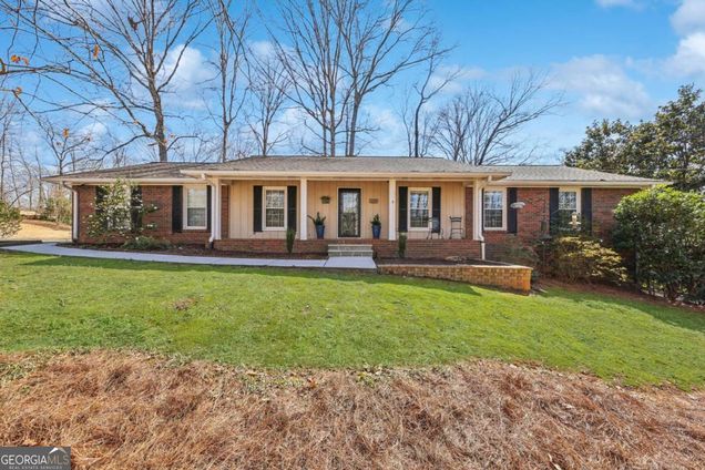 3660 Hickory Circle SE Smyrna, GA House Sold - Photo 1 of 1. Opens carousel modal