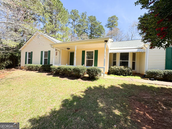 199 Lake Forest Drive Lagrange, GA House Active - Photo 1 of 26. Opens carousel modal