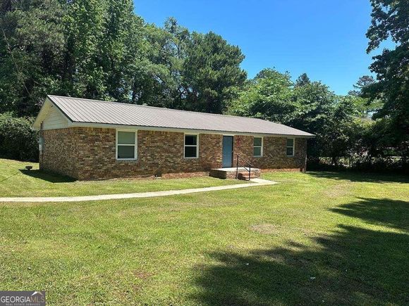 2875 W Hwy 166 Carrollton, GA Multifamily Active - Photo 1 of 5. Opens carousel modal