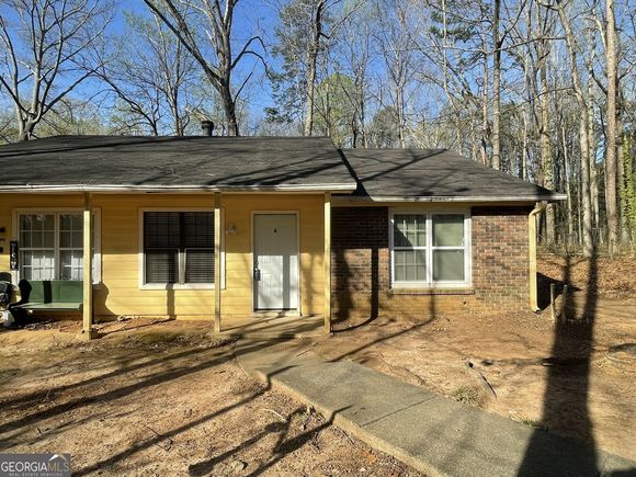 688 Bellemeade Drive SW Unit A Marietta, GA Multifamily Active - Photo 1 of 8. Opens carousel modal