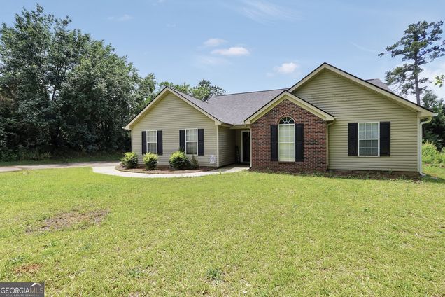 321 Harris Avenue Locust Grove, GA House Pending - Photo 1 of 22. Opens carousel modal