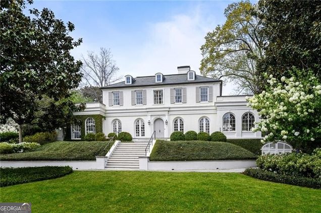 315 Peachtree Battle Avenue NW