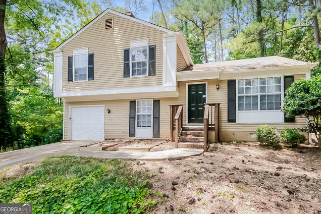 473 Maid Marion Lane Stone Mountain, GA House Active - Photo 1 of 18. Opens carousel modal