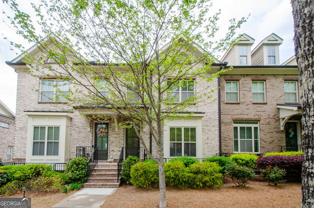 1323 Faircrest Way