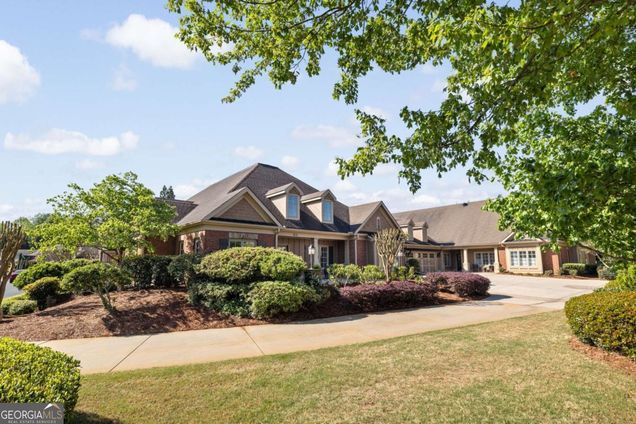 2550 Ballantrae Circle