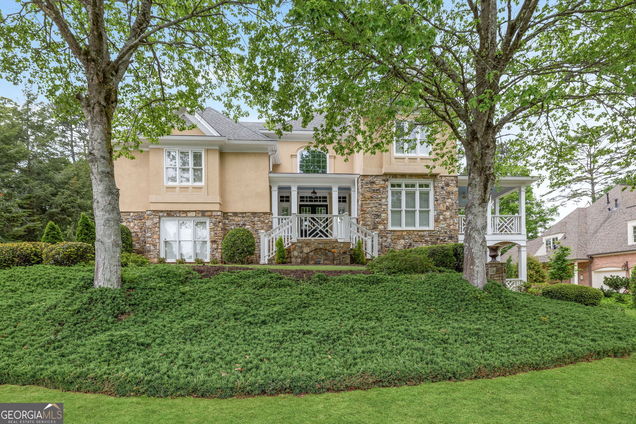 454 Langley Oaks Drive Marietta, GA House Active - Photo 1 of 64. Opens carousel modal
