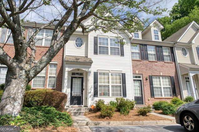 1207 Penhurst Way