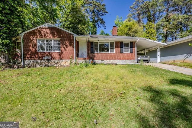 1239 Avonwood Circle SW