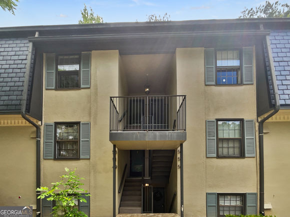 53 Monet Court NW