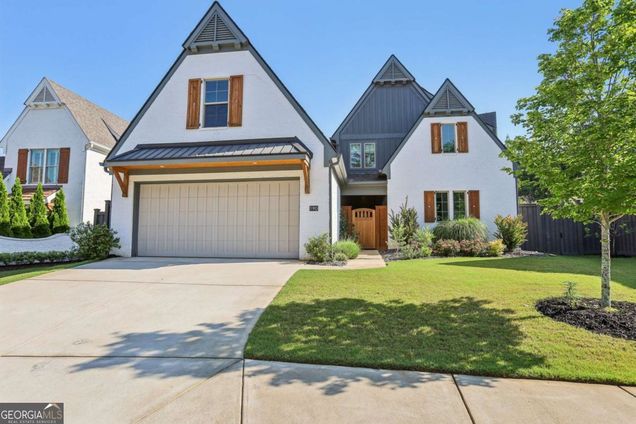 190 Arbor Garden Circle