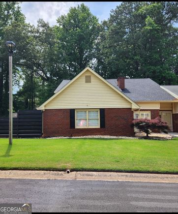6210 Douglas Manor Court