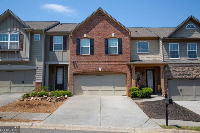 3325 Castleberry Village Circle