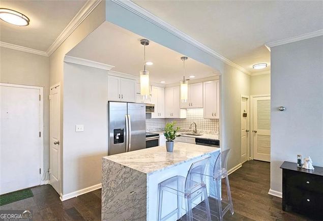 3060 Pharr Court North NW Unit 719 Atlanta, GA Condo Active - Photo 1 of 13. Opens carousel modal