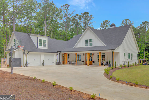 140 S Alexander Creek Road