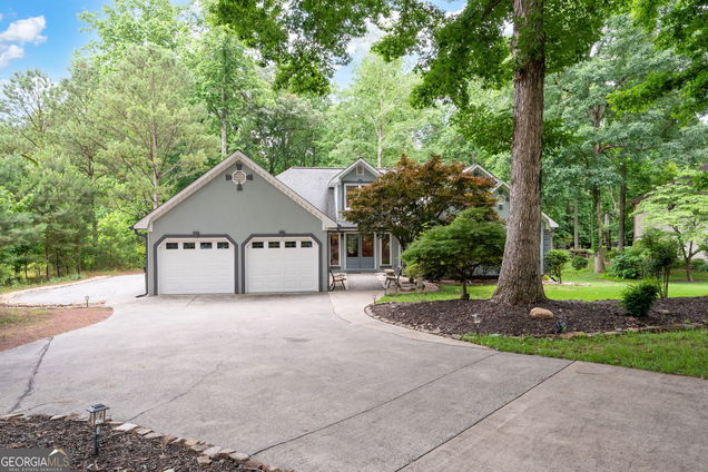 1104 Fox Lane