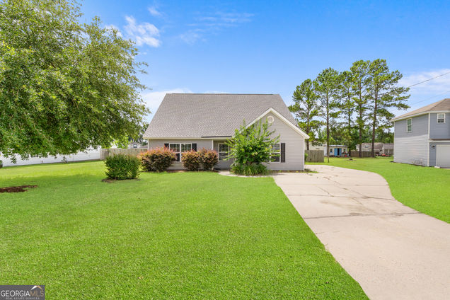 35 Oscar Court