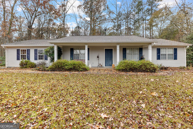3957 Tommy Lee Cook Road Newnan, GA House Active - Photo 1 of 38. Opens carousel modal