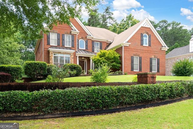 3045 Moss Stone Lane Lane SW Marietta, GA House Active - Photo 1 of 65. Opens carousel modal