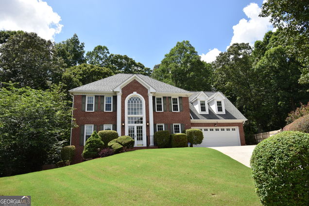 1858 De Winton Place
