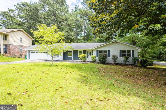 2519 Lauderdale Drive NE Atlanta, GA House Active - Photo 1 of 51. Opens carousel modal