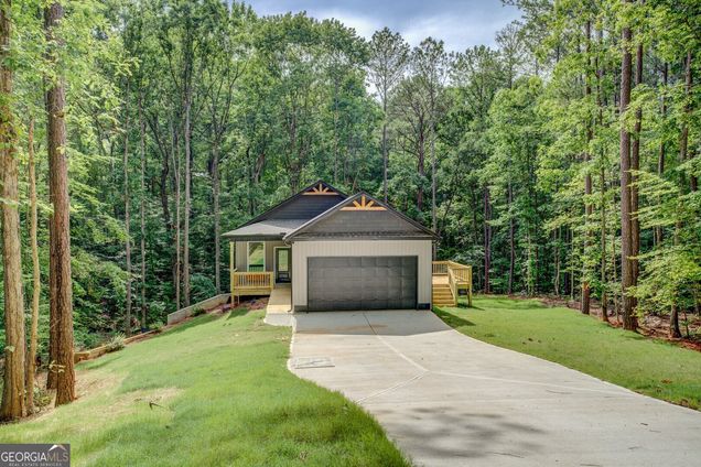 48 Bluejay Court