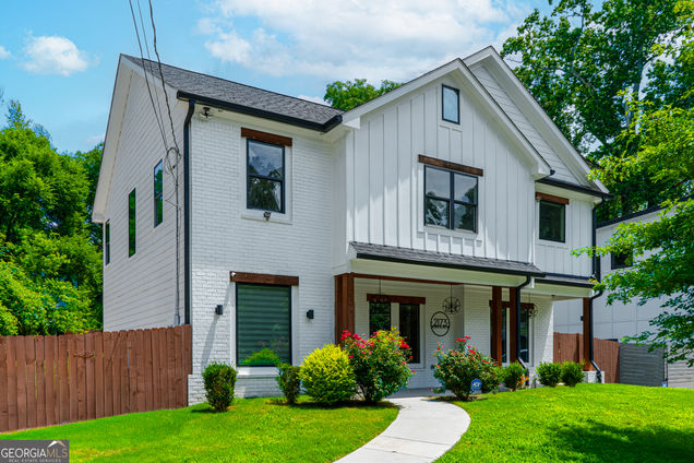 2173 Montrose Avenue Atlanta, GA House Active - Photo 1 of 21. Opens carousel modal