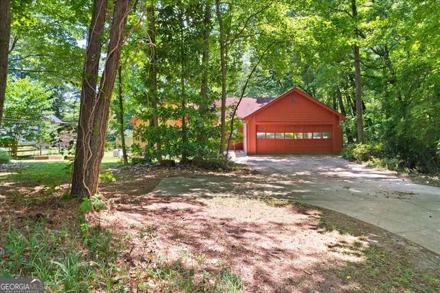 2945 Cardinal Lake Circle Duluth, GA House Active - Photo 1 of 32. Opens carousel modal