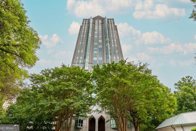 2870 Pharr Court NW Unit 309 Atlanta, GA Condo Active - Photo 1 of 23. Opens carousel modal