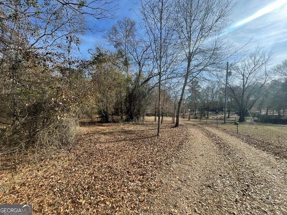 0 Oakland Heights Rd. Sylvester, GA Plot of land Pending - Photo 1 of 10. Opens carousel modal
