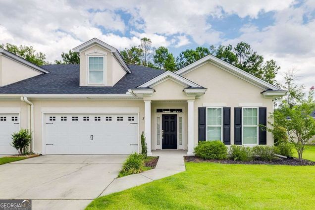 37 Scarlet Maple Lane