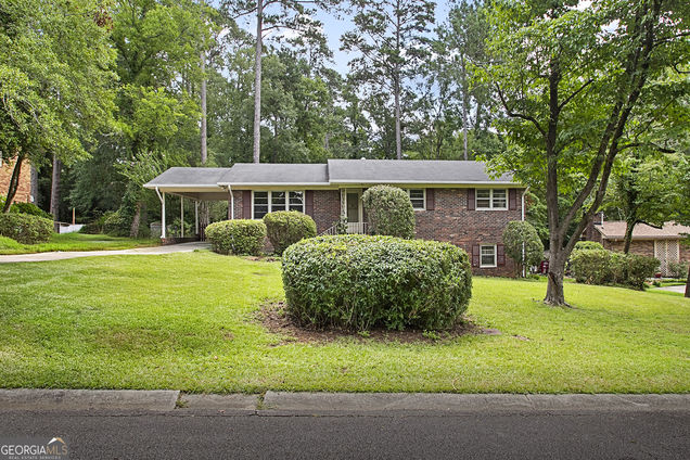 2371 Mafiel Drive