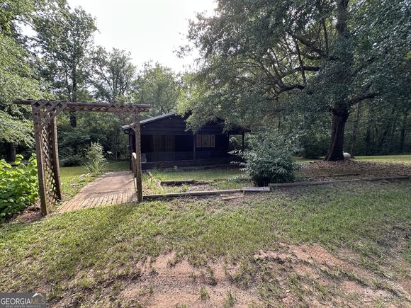 327 Towaliga Trail