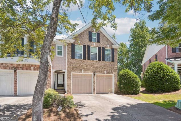 2548 Gadsen Walk