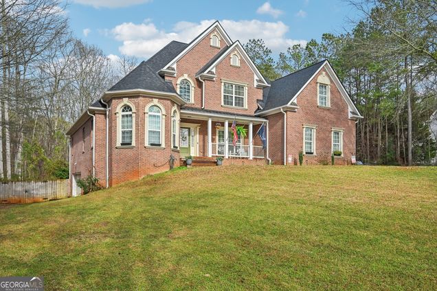 572 Harbour Shores Drive