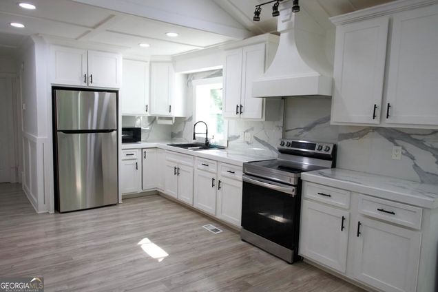 2957 Maverick Trail