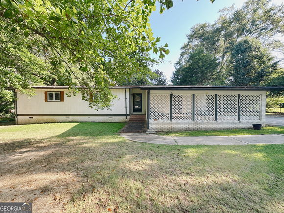 205 Lake Placid Drive