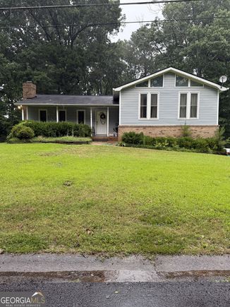 6508 Paul Way Winston, GA House Active - Photo 1 of 1. Opens carousel modal