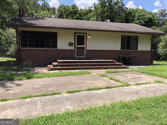 1222 E Tugalo St