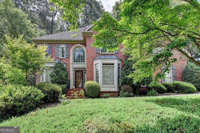 1200 Lake Washington Circle