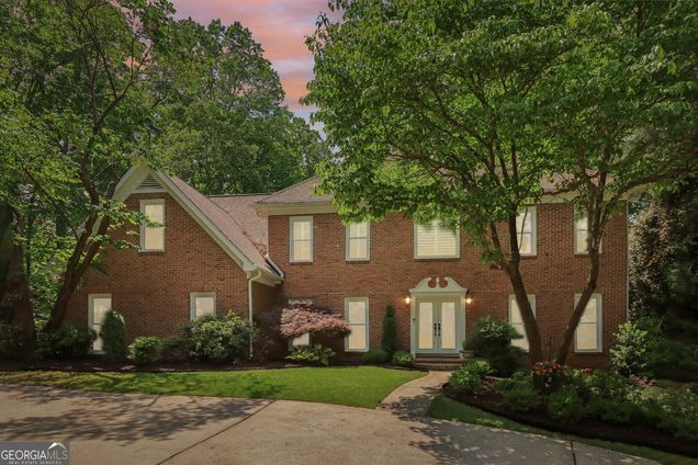 210 Willow Lake Cove Roswell, GA House Active - Photo 1 of 48. Opens carousel modal